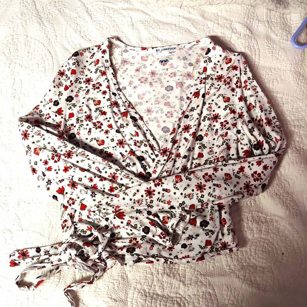 Floral wrap top